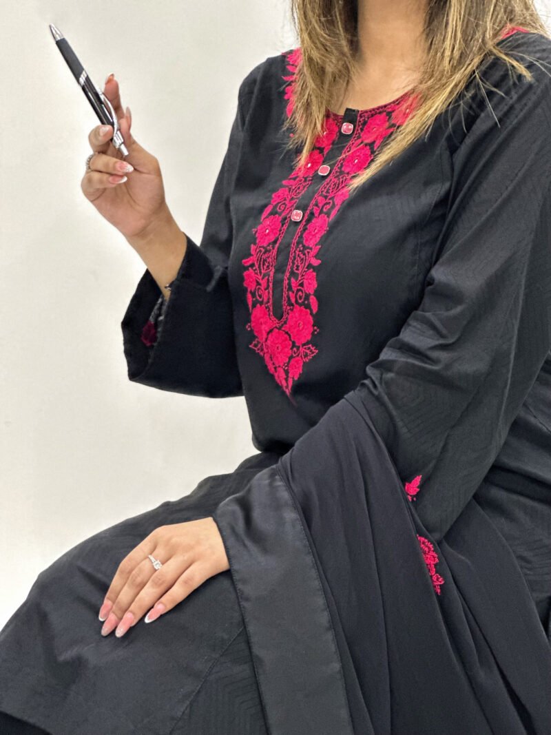 Nazneen - Image 4