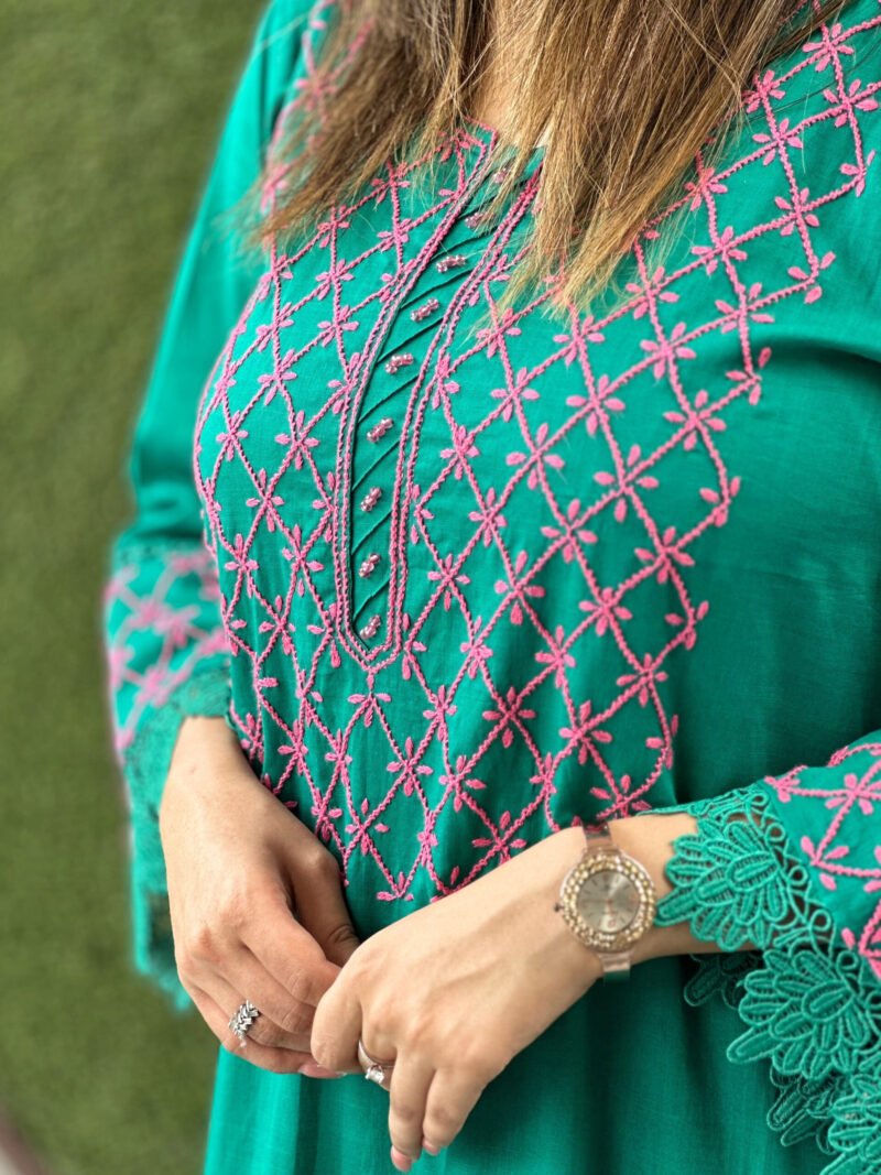 Abeer - Image 5
